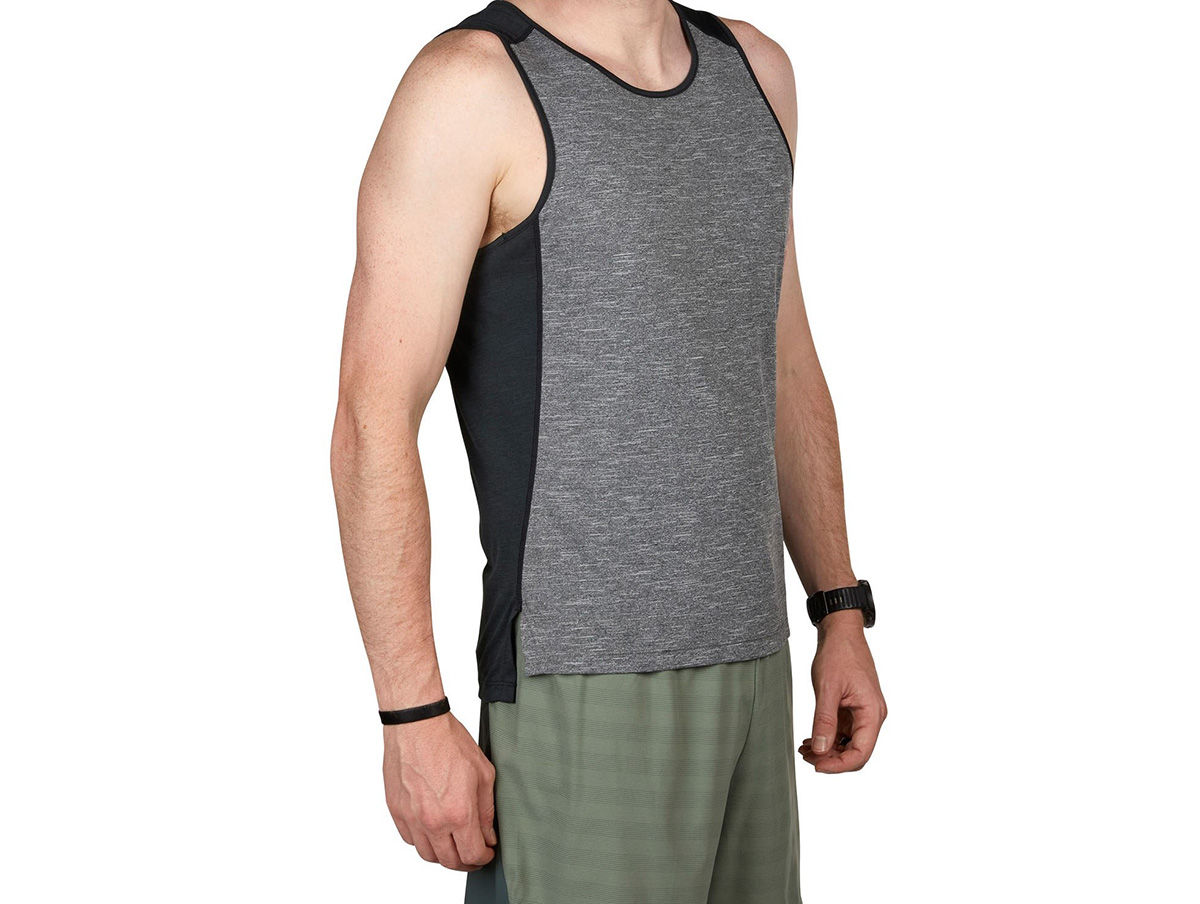 Image Ultimate Direction Cirrus Singlet Homme ONYX M